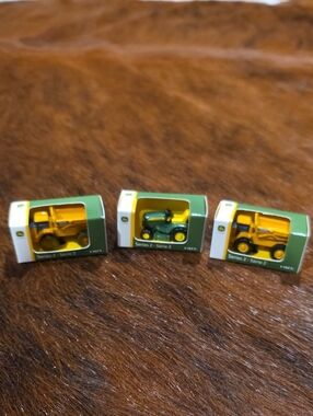 Mini Ertl Series 2  3-Piece With Rare Dump truck, Opened